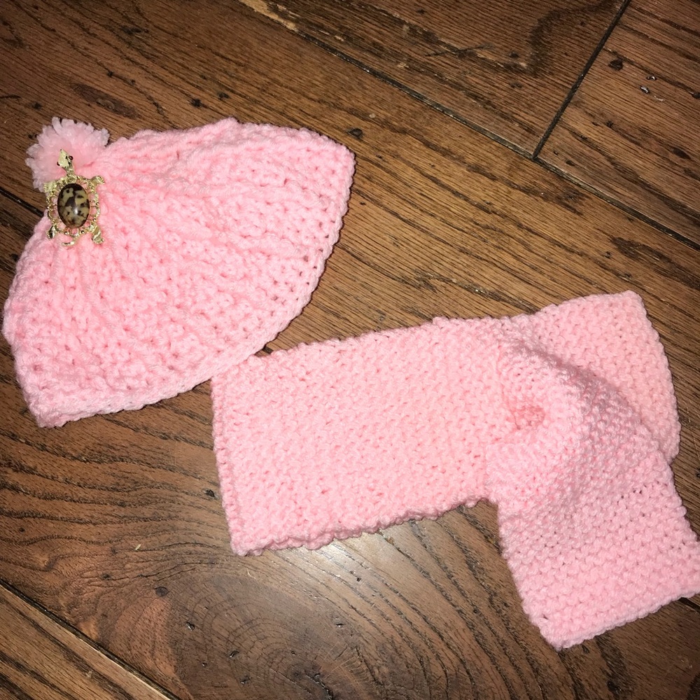 Handmade Crocheted Pink Hat & Scarf girls size 2 4